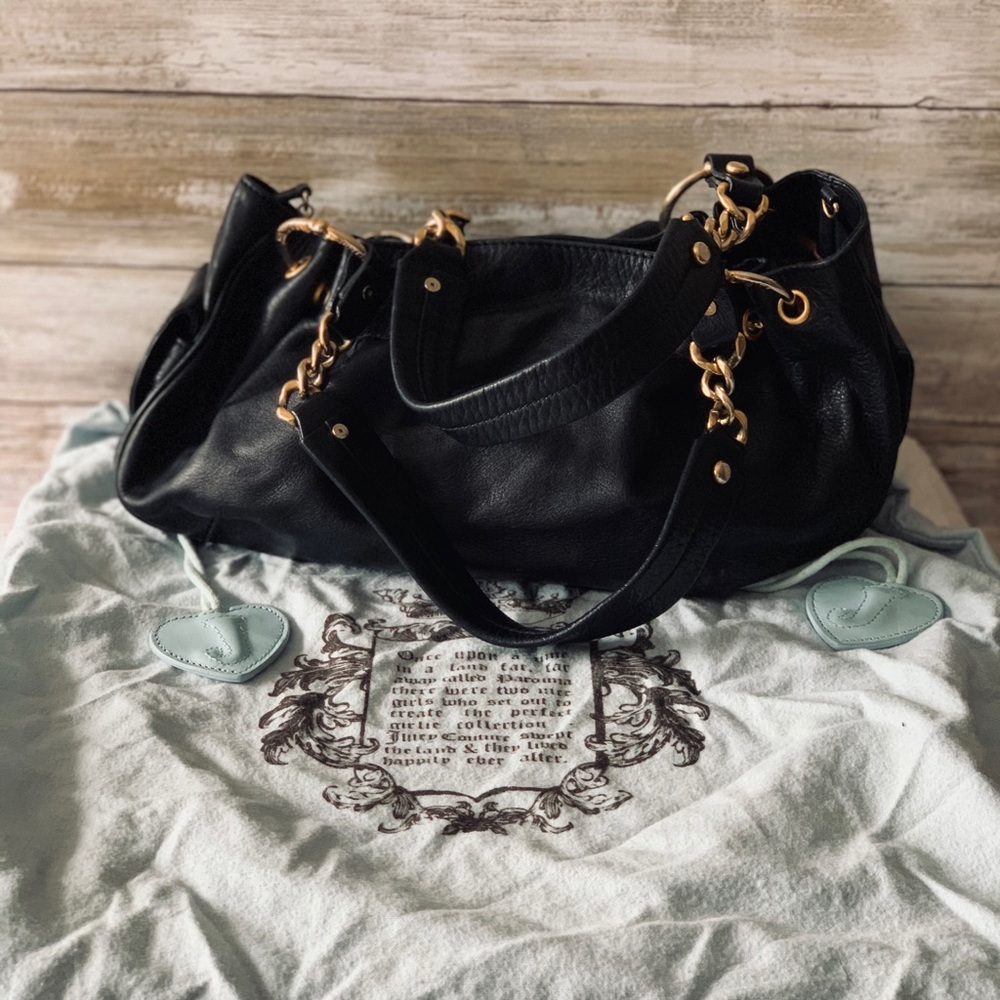 Juicy Couture black leather purse